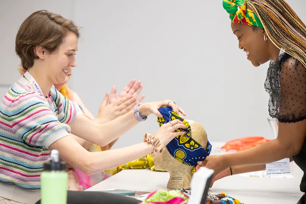 African women crafting